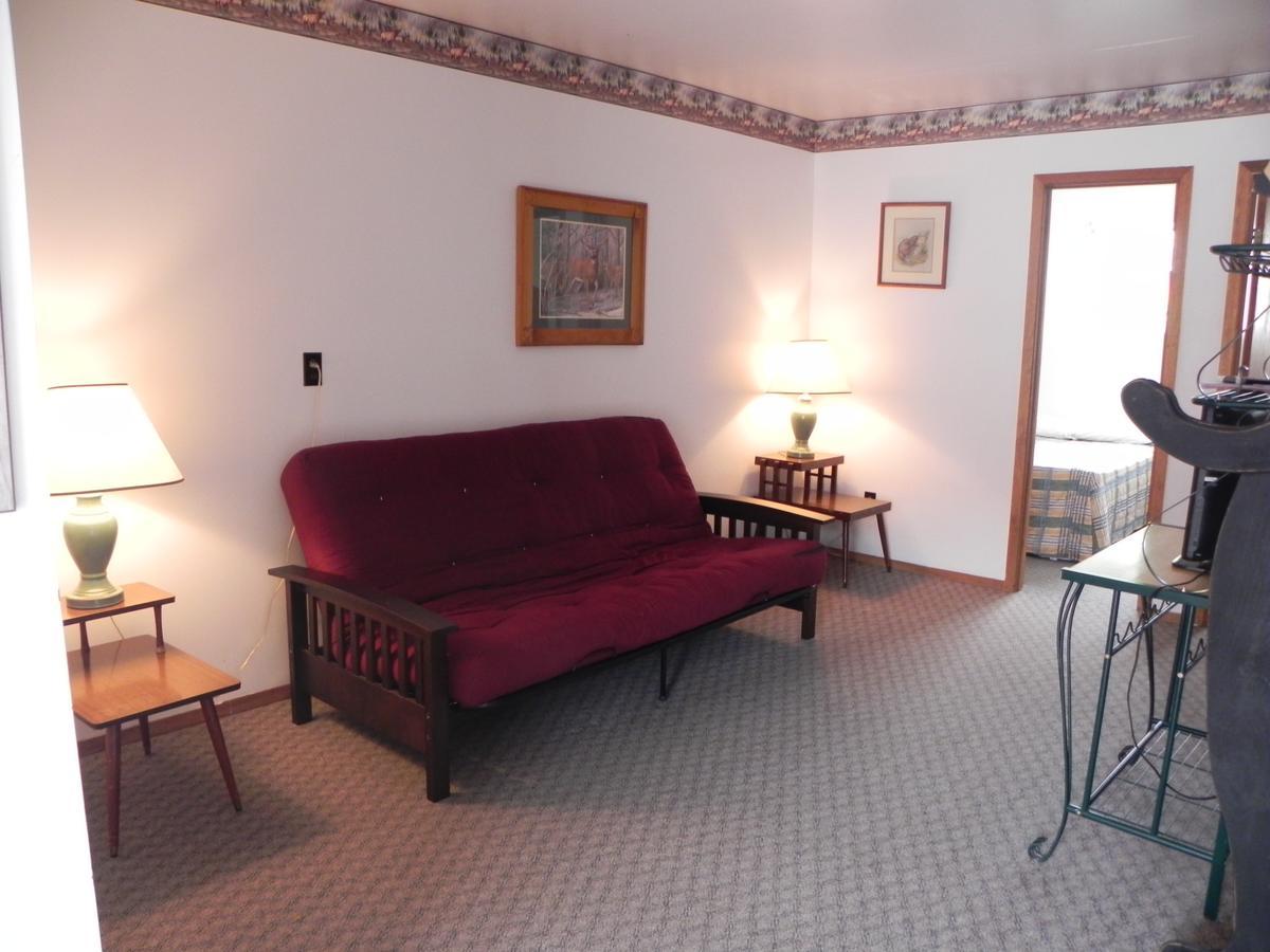 Lakeview Motel & Cottages ソーブル・ビーチ エクステリア 写真