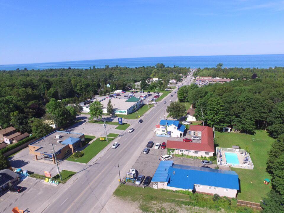 Lakeview Motel & Cottages ソーブル・ビーチ エクステリア 写真